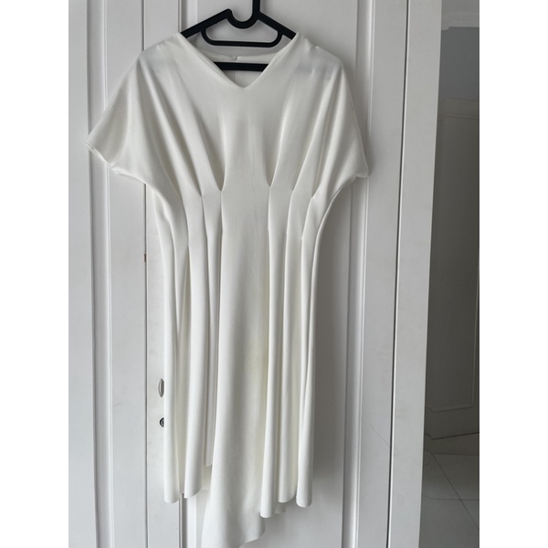 preloved white dress