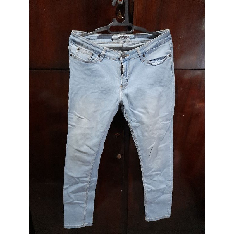 PRELOVED SKINNY JEANS HUSH PUPPIES SIZE 30