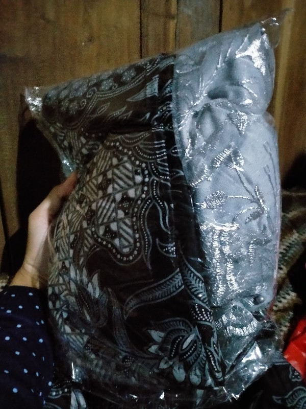 Maura Couple - Sania Ruffle Batik Couple Ori Ndoro Jowi Dnt Garansi Termurah Shopee - Kebaya Anabel