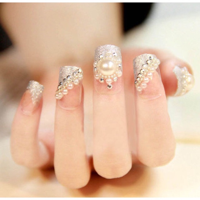 White Pearl Nail Art Wedding