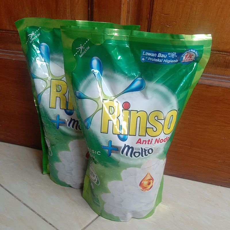 ((TERMURAH)) Rinso Anti Noda Classic Fresh / Rinso Cair 750ml