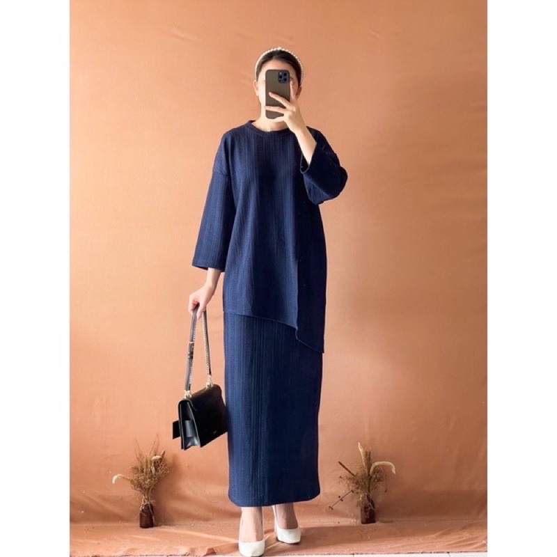 FELLA SET OVERSIZE/SETROK/PLEATED SET-Navy