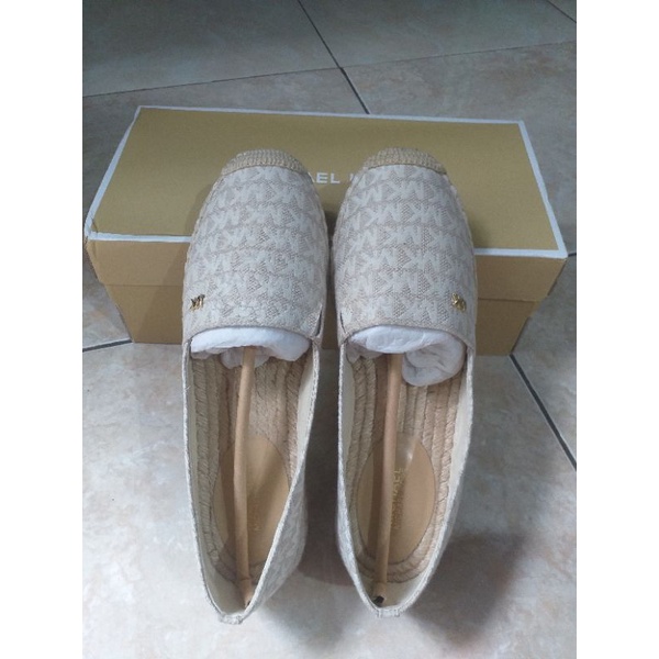 Michael Kors MK Kendrick Espadrilles size 8