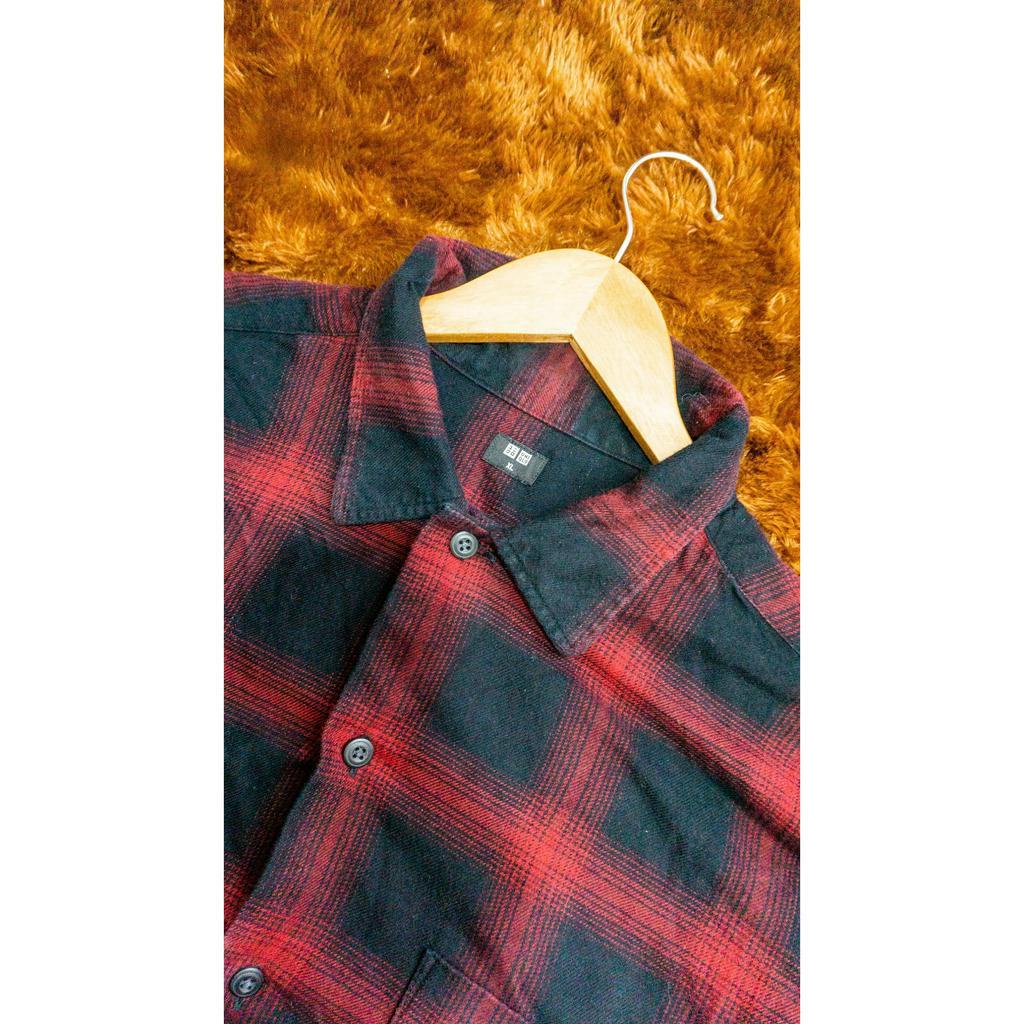 Uniqlo Flannel Red and Black