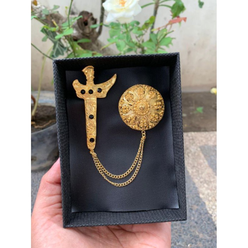 Bross Alpaka Bali Keris Tameng