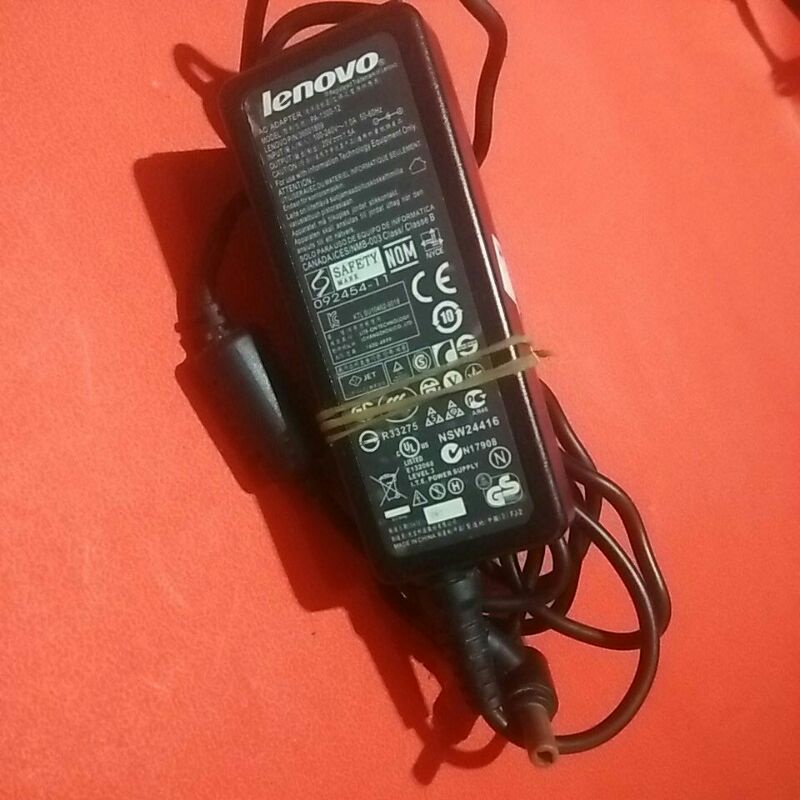 Charger/Adaptor Leptop LENOVO