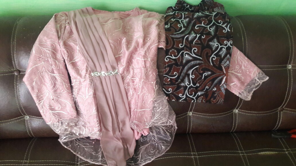 Aurora Selendang - Setelan Kebaya Modern - Blousecirebon - Kebaya Kekinian - Aurora - Fashion Wanita