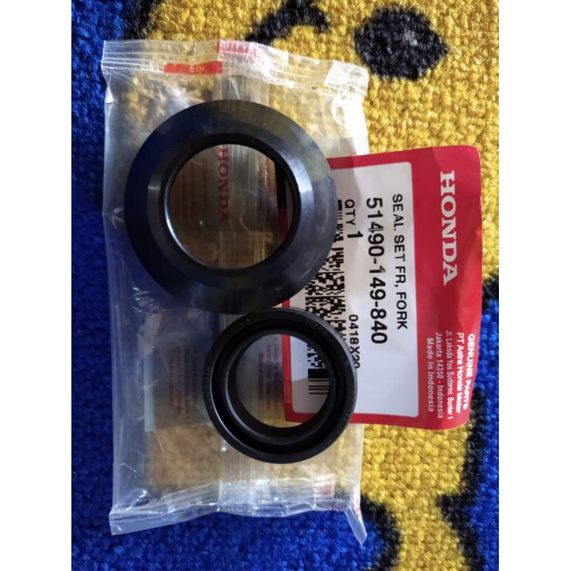 Seal Shockbreaker Depan Win Honda Win100 Seal Shock sel Sil Shock Depan Set Tutup Debu Win 100 GL 10