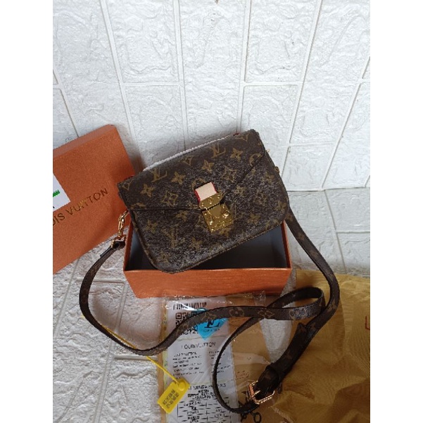 tas fashion import selempang LV metis mini free box