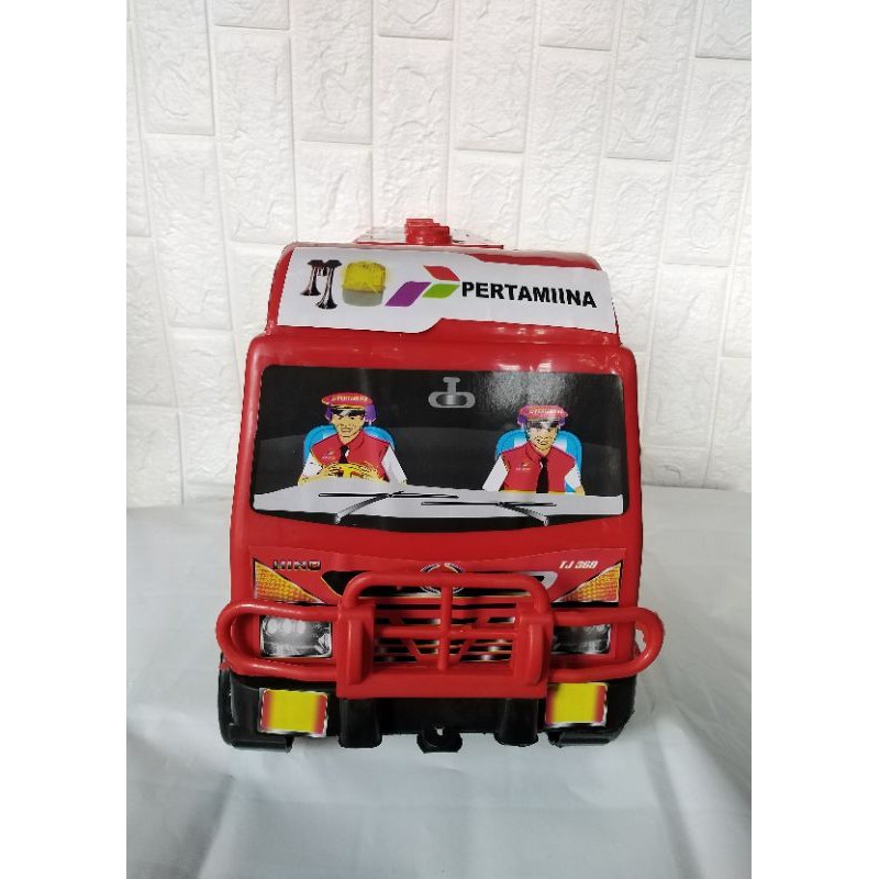 mainan anak anak mobil pertamina besar