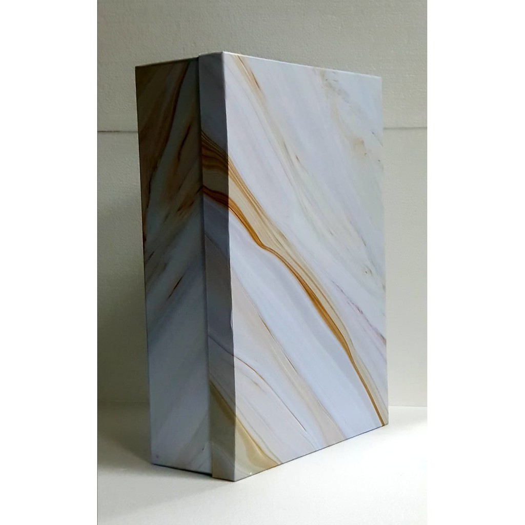 

Kotak kado/Kotak Hadiah/ Gift Box Super Jumbo A / Marble Putih 1