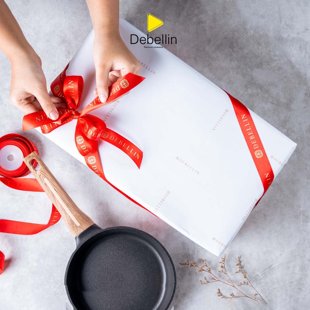 

Debellin Gift Wrapping - Tambahan Kertas Kado & Kartu Ucapan