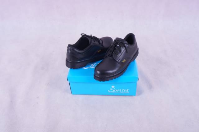 Sepatu Safety WANITA Ujung Besi Type PENDEK By Sportex