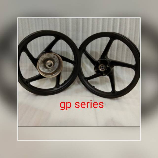 Velg V Rossi standar vario 125,vario150,beat fi,beat lama,scoopy,spasy.