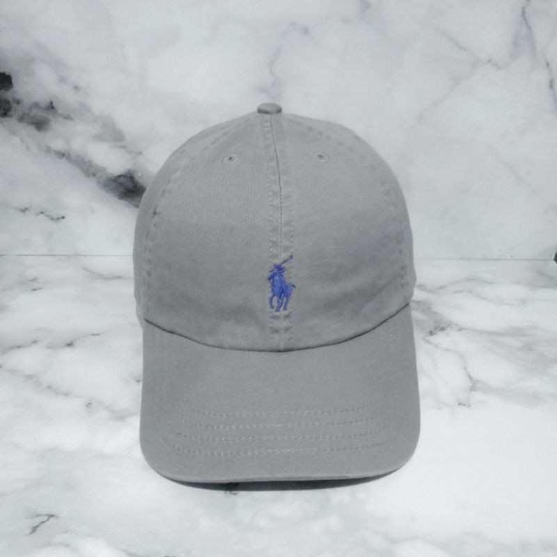 sepaket cap polo + buckethat ucla