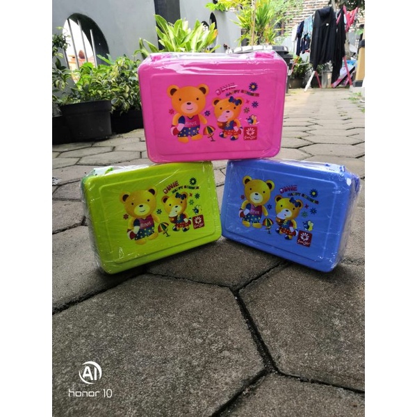 Termurah Kotak Makan Bekal Anak Souvenir Ulang Tahun Anak Sally Lunch Box