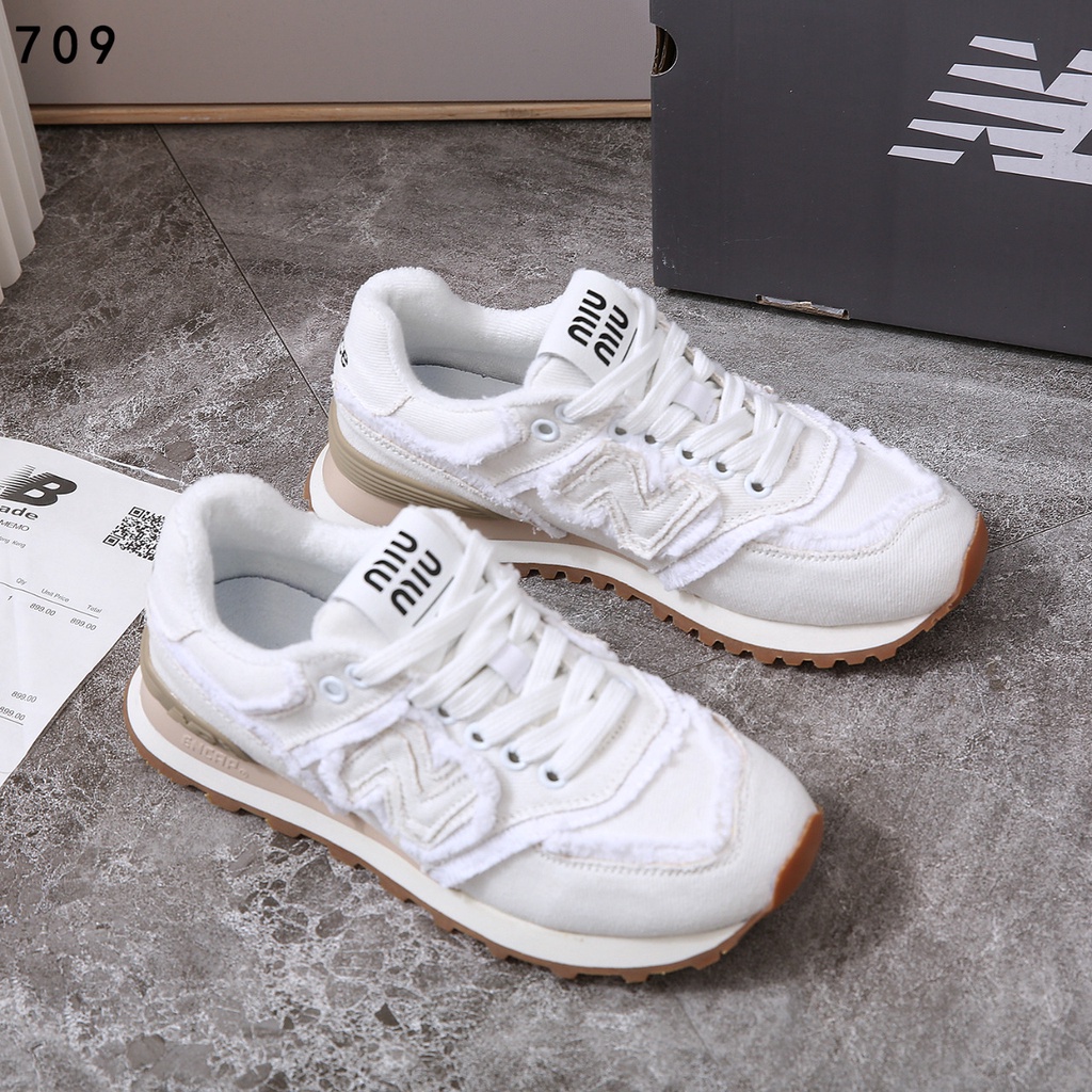 New Balance X Sneaker 709