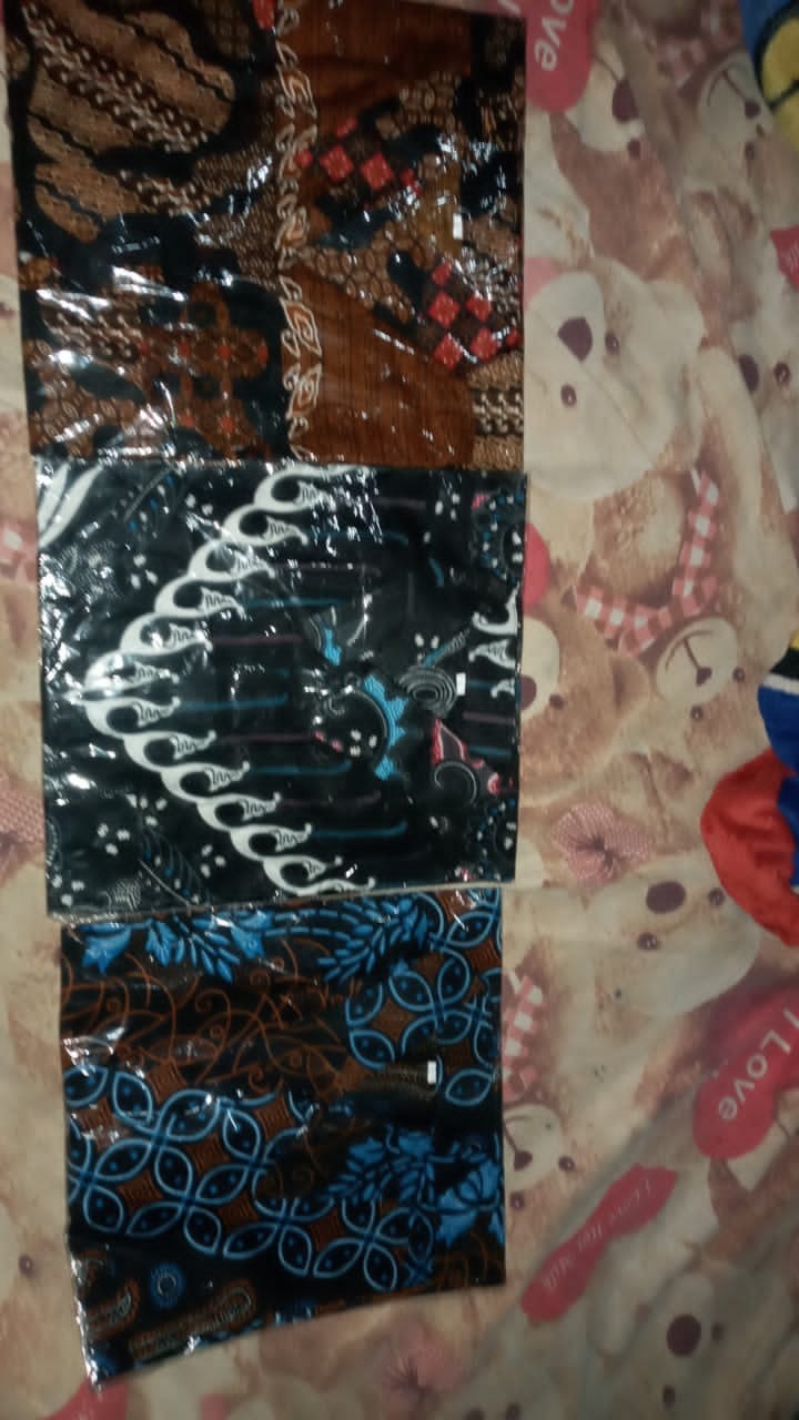 Hem Batik Pria Lengan Pendek , Batik Pria, Batik Pekalongan, Baju Batik, Baju Murah, Baju Batik