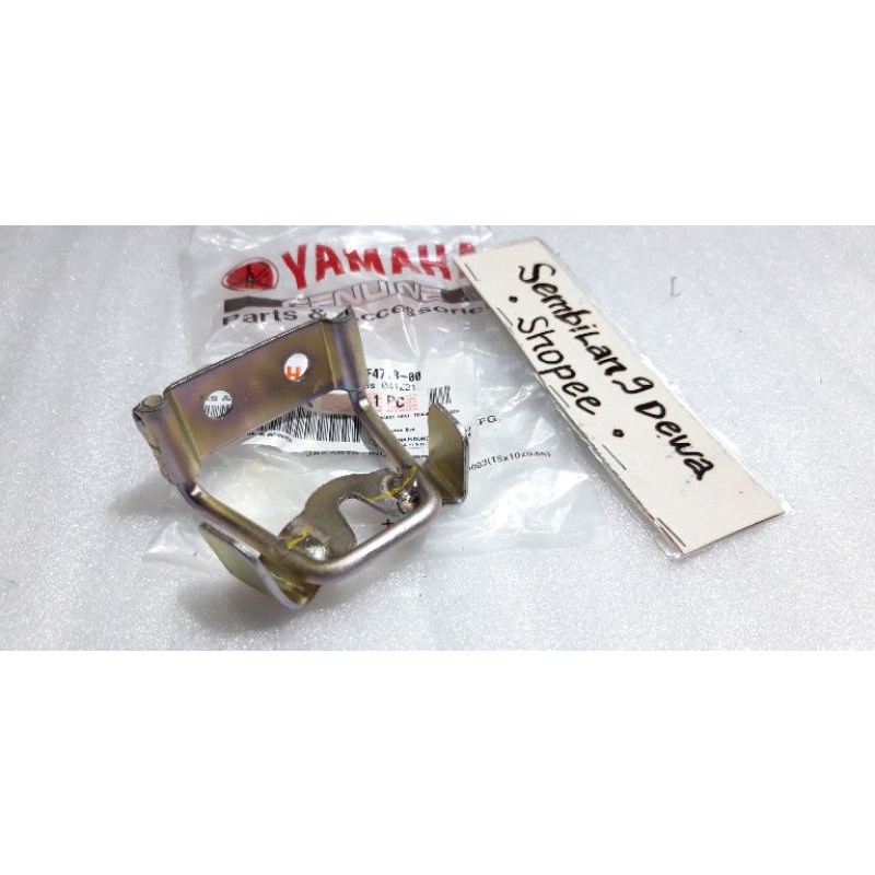 besi pengait kunci jok yamaha Fizr f1zr original