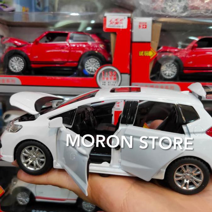 TERBATAS Metal Diecast Mobil  Honda Jazz  Fit Dengan Lampu  