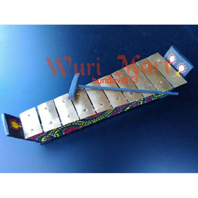 Mainan Tradisional Gamelan/Miniatur Gamelan