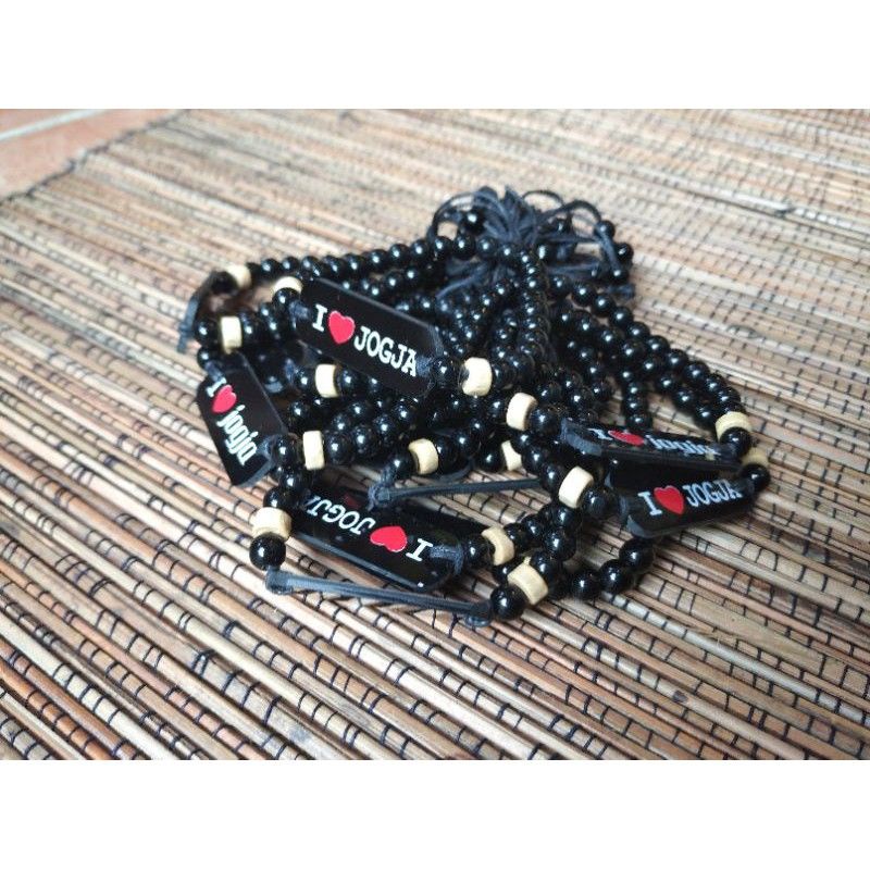 GELANG ETNIK HITAM I LOVE JOGJA BAHAN MANIK-MANIK KAYU