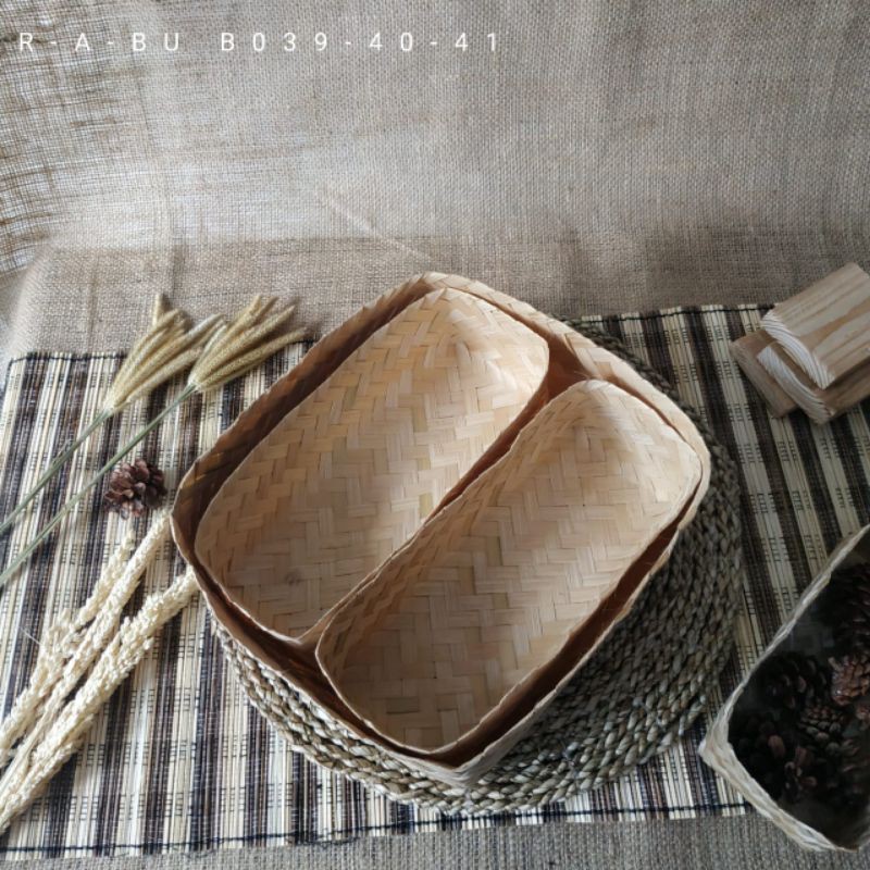 Besek Bambu 20cm Sekat 2|Wadah Nasi|Tempat Saji|Sokase Bali|Genduri|Hantaran|Hampers|Food Box | Anya