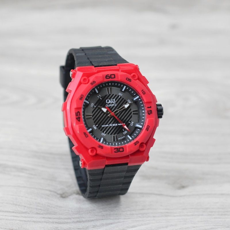 Jam tangan Pria QQ GW 76 tali karet original