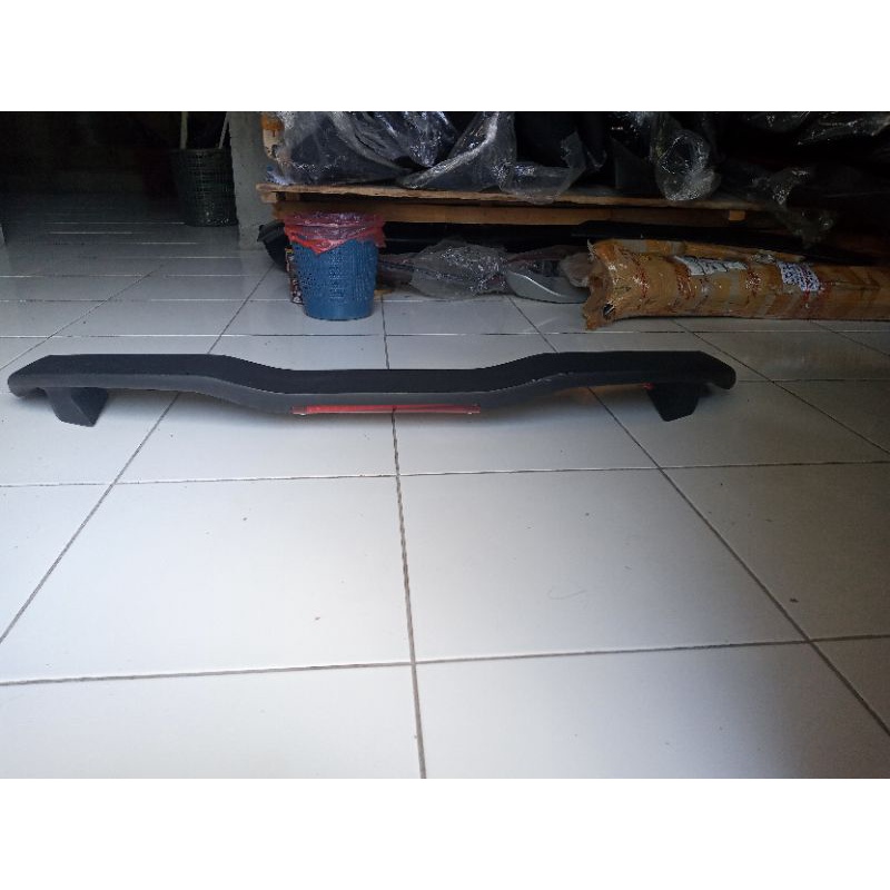 Spoiler Sedan City Modulo Fiberglass Hitam