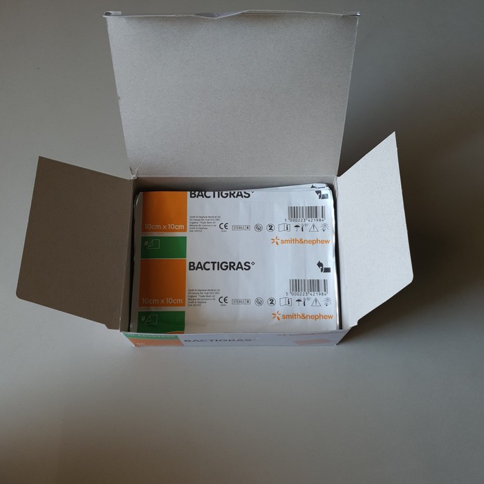 Bactigras 10cm x 10cm / Bactigras 10x10 / Kasa Sterile luka