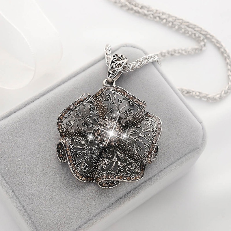 Five Petal Flower Shaped Necklace Cremation Urn Pendant Funeral Ashes Holder-in Pendant Necklaces