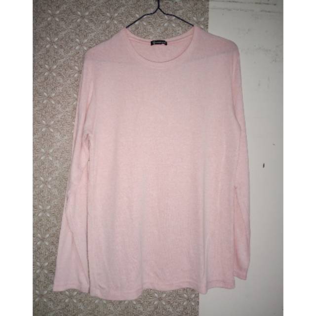 Kaos Tangan Panjang Mallawi Pink Misty Preloved