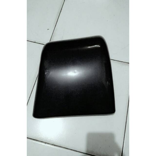 Tanduk bemper bamper canter warna hitam