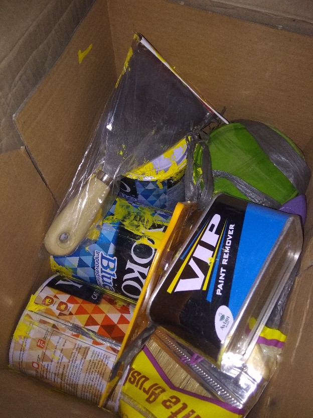 Cat Dasar Meni Kayu Yoko Loodmeni (avian Brand)