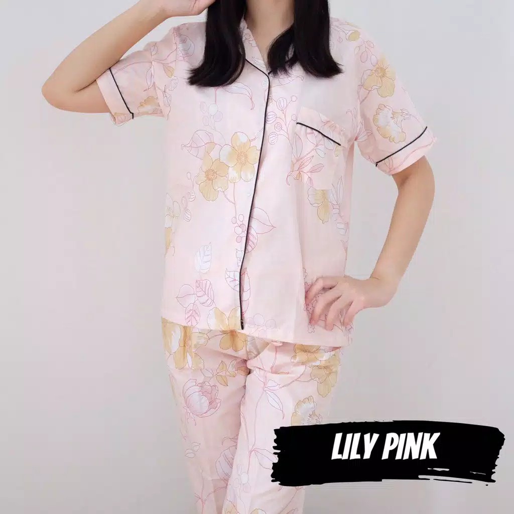 Baju Tidur Piyama Pink Kain Katun Motif Bunga Lili (Baju lengan pendek celana panjang)