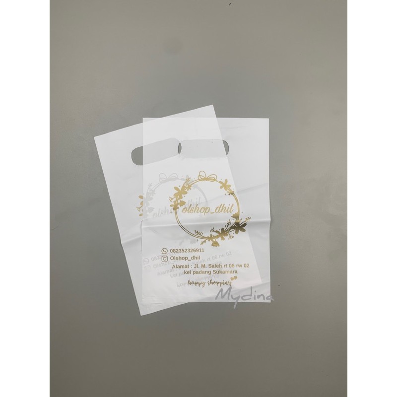 

Plastik Sablon HD PLONG 15x22CM (Kecil utk Aksesori/Masker/Skincare) - Sablon 1 Sisi 1 Warna