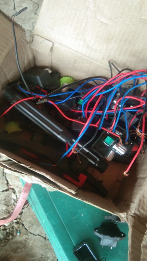 Dc Charger Rumah Colokan Cas Adaptor Sprayer Pompa Semprot Hama Cba  Dc 12 V