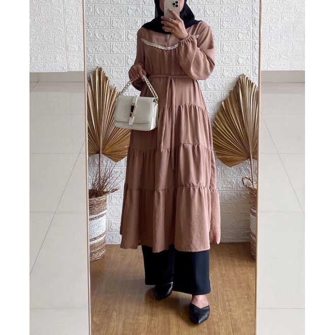 Gandees Midi Dress by Nedaa.official
