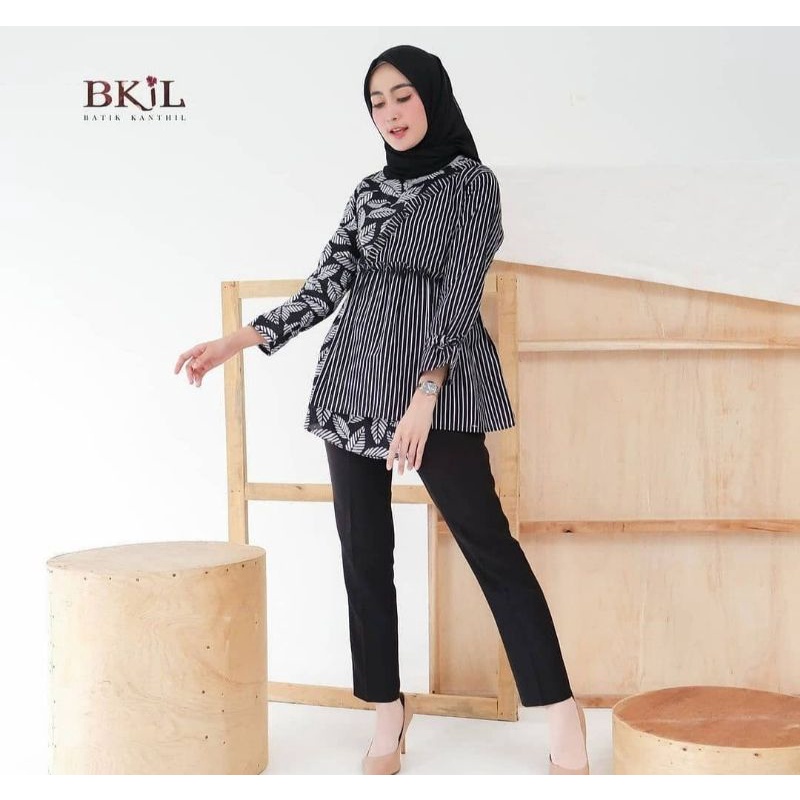 tey-17 Batik wanita ASJ SA HRB026 Kenongo Kemeja Tosca Pendek-Lurik Hitam