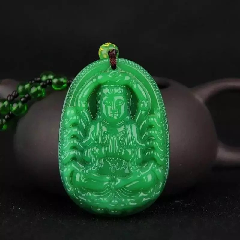 Kalung Lionting Dewi Tangan Seribu Giok Hijau jade