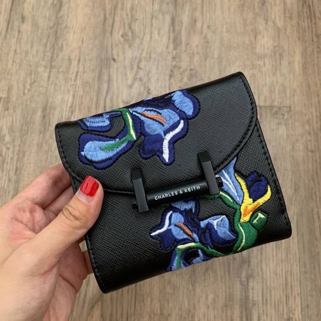 C van gogh wallet