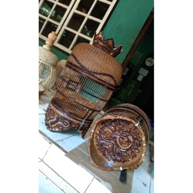 Sangkar burung perkutut ukir naga