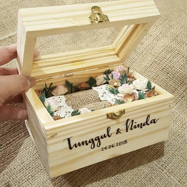 Contoh Hantaran Kayu Pallet - Pagar Rumah