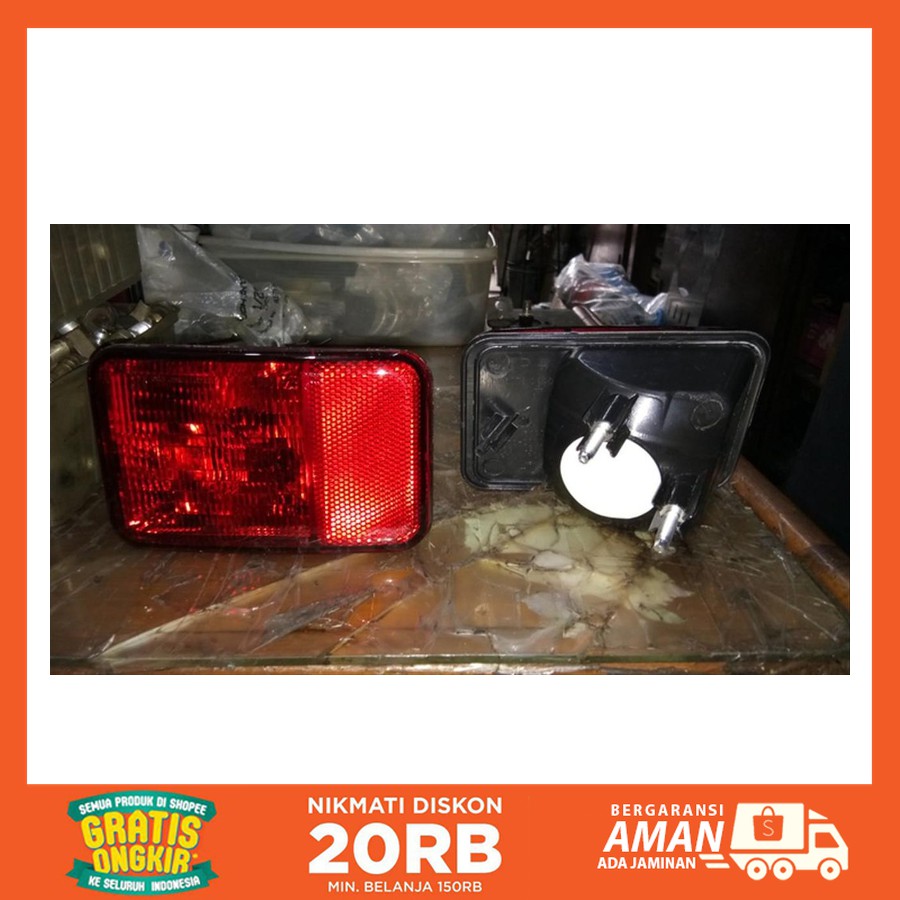 Laris Lampu Bemper Belakang Jeep Wrangler Rubicon Limited Shopee
