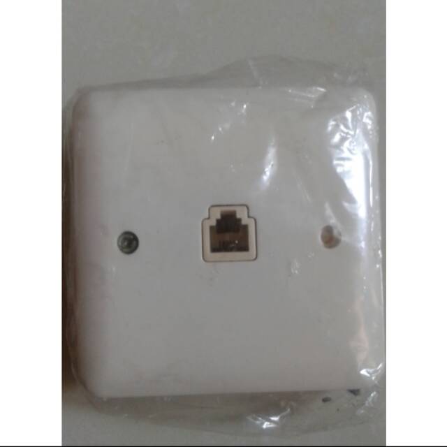 Socket telepon Inbow OKACHI