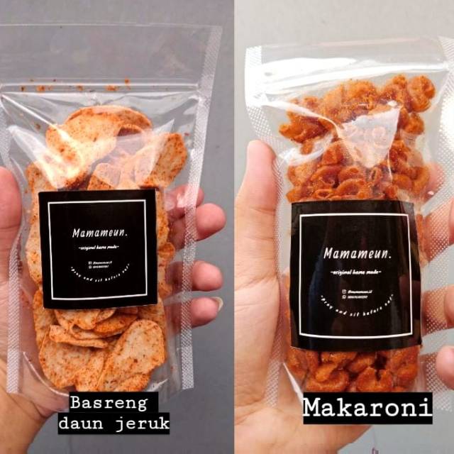 

Snack, cemilan murah meriah asli Bandung (mie lidi, kulpi, makaroni, basreng)