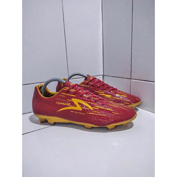 Specs Ls Reborn FG Maroon