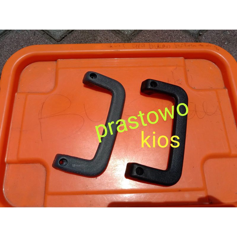 handel pegangan tangan pilar samping carry futura