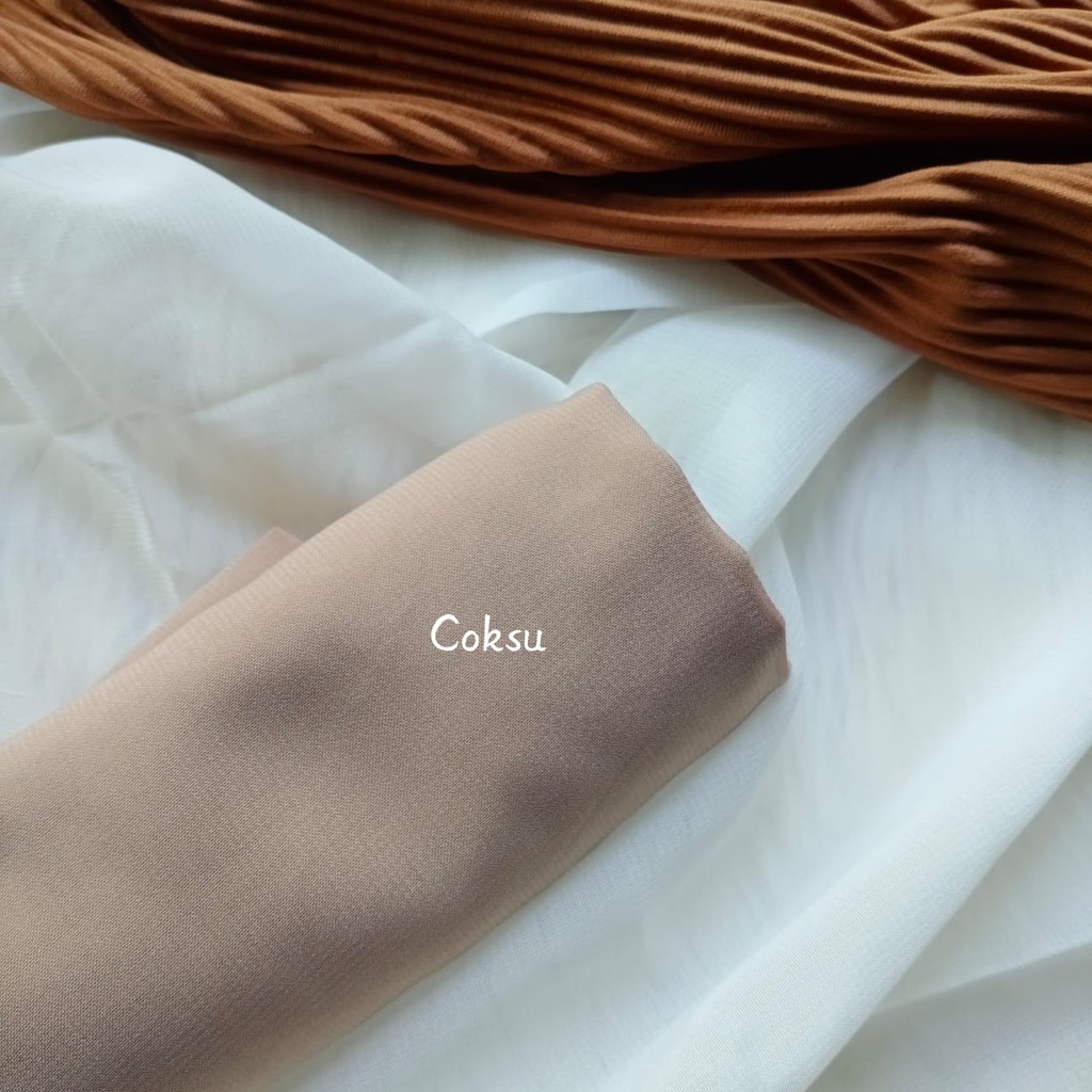 BELLA SQUARE JAHIT TEPI //HIJAB// JILBAB KHIMAR KERUDUNG BERGO SEGIEMPAT-COKSU