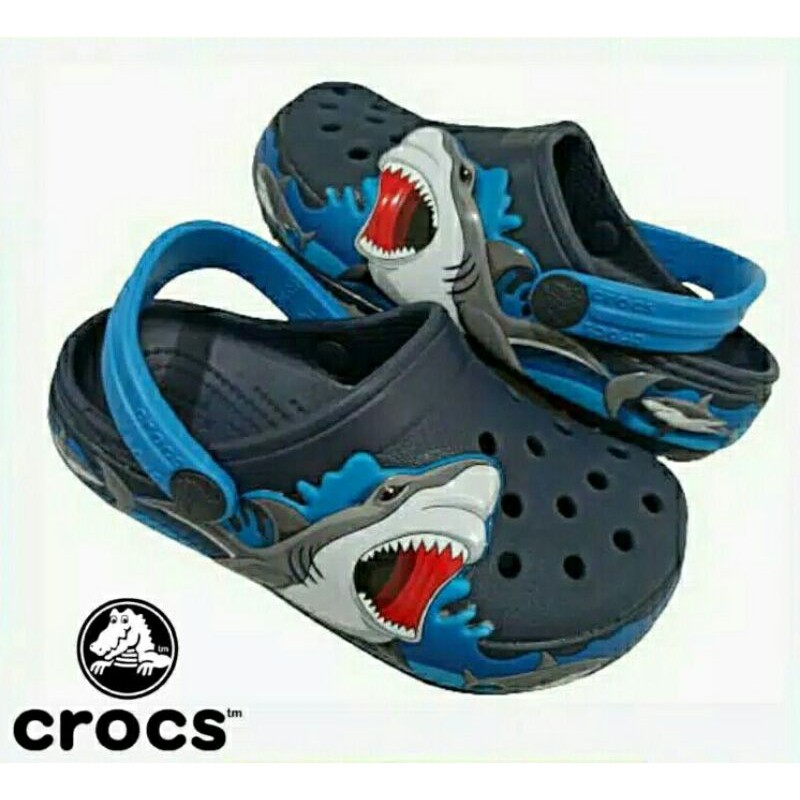 SENDAL ANAK FUN LAB SHARK CLOG KIDS and JUNIOR / SANDAL ANAK CROC SHARK HIU CROCS